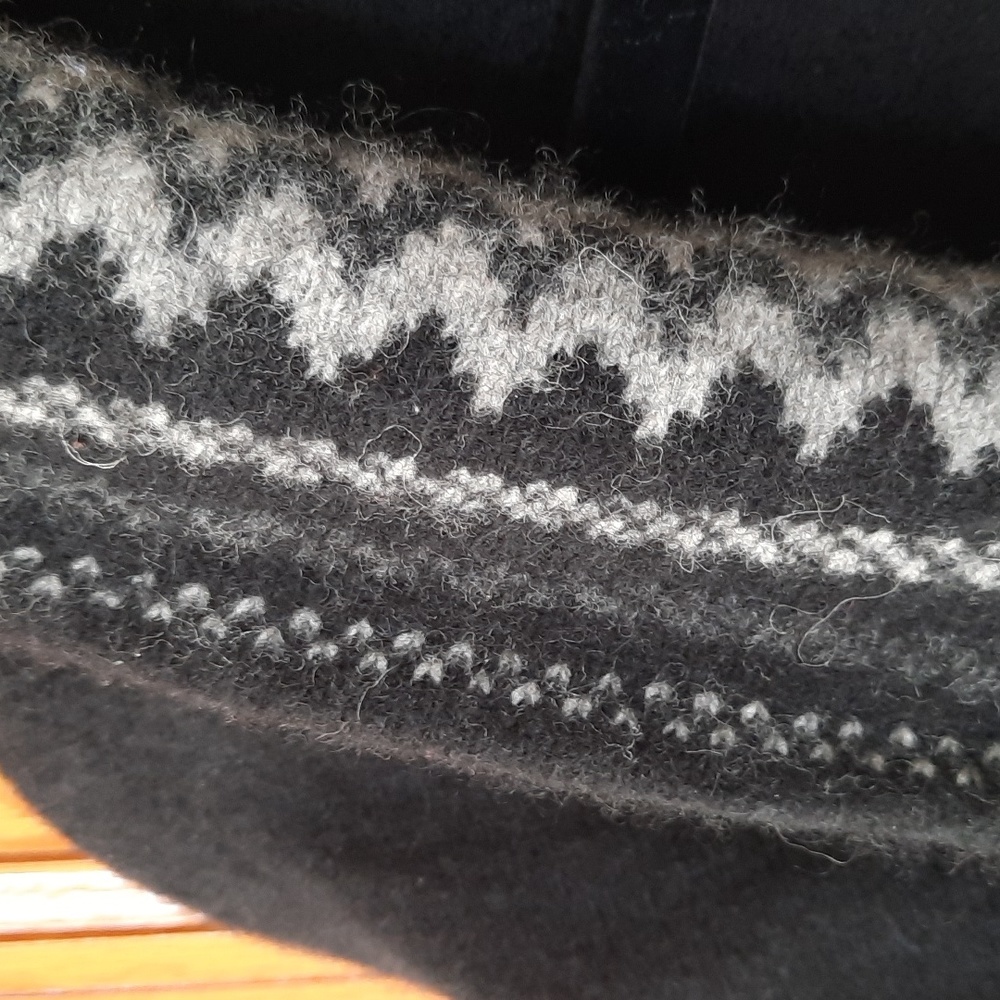 Wool Cardigan - Picture 4 of 5